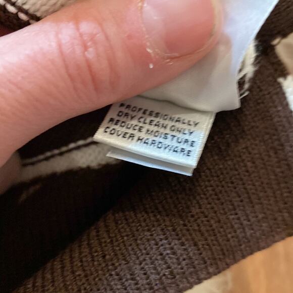 St. John Sport Women’s Brown & White Striped Cropped Knit Sweater Sz Sm - Picture 9 of 12